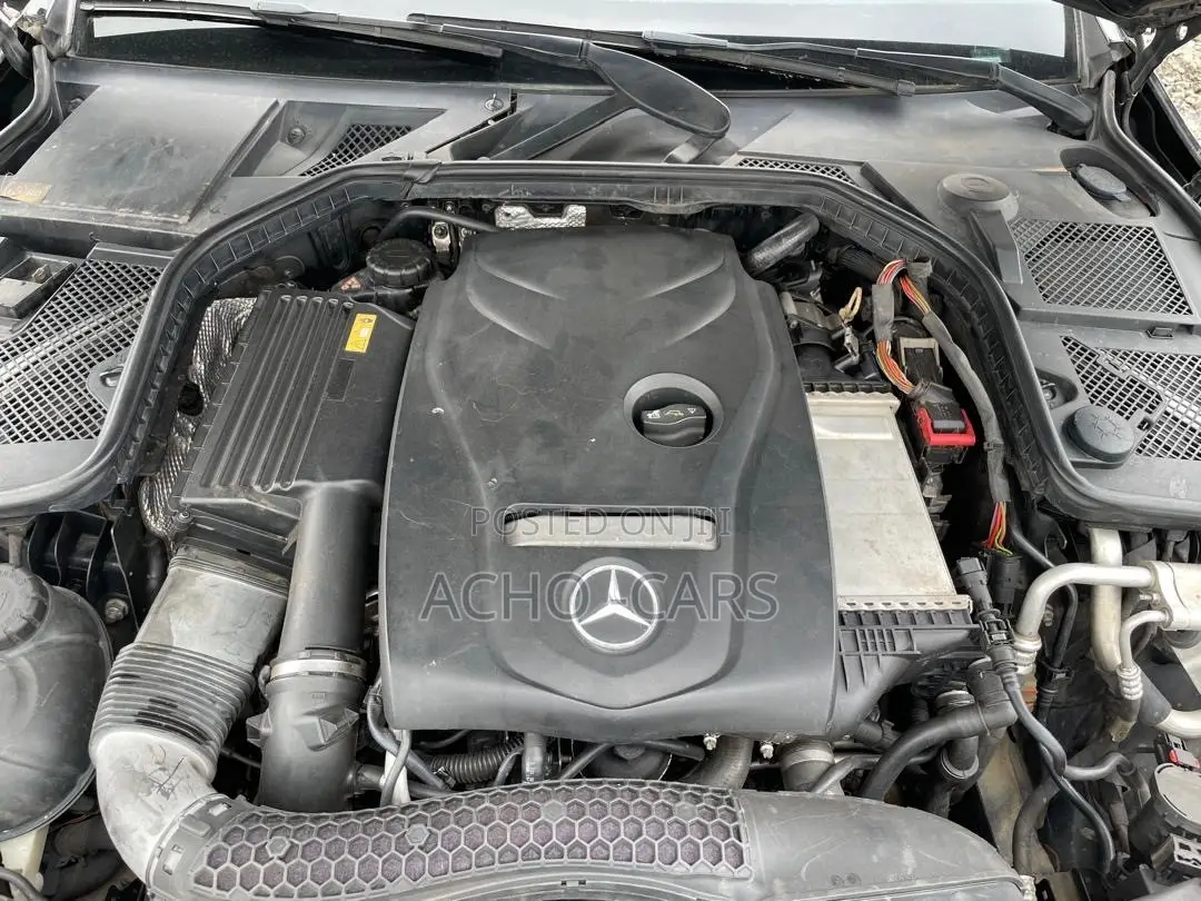 Mercedes-Benz C300 2015 Black