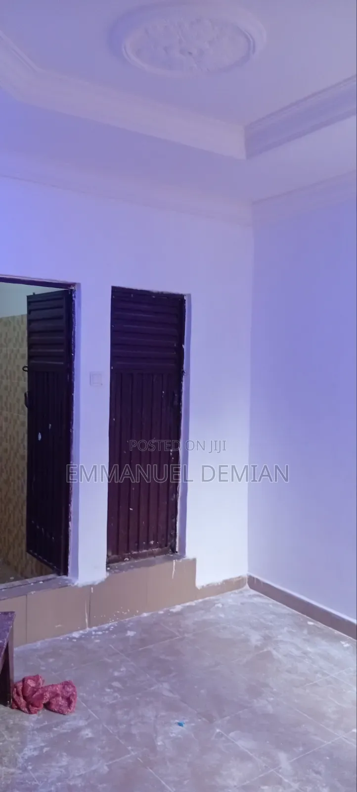 Mini Flat in Obasenjo Street, Dutse-Alhaji for rent