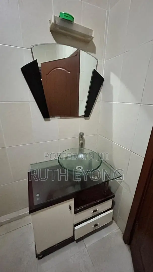 1bdrm Apartment in Victoria Island for rent