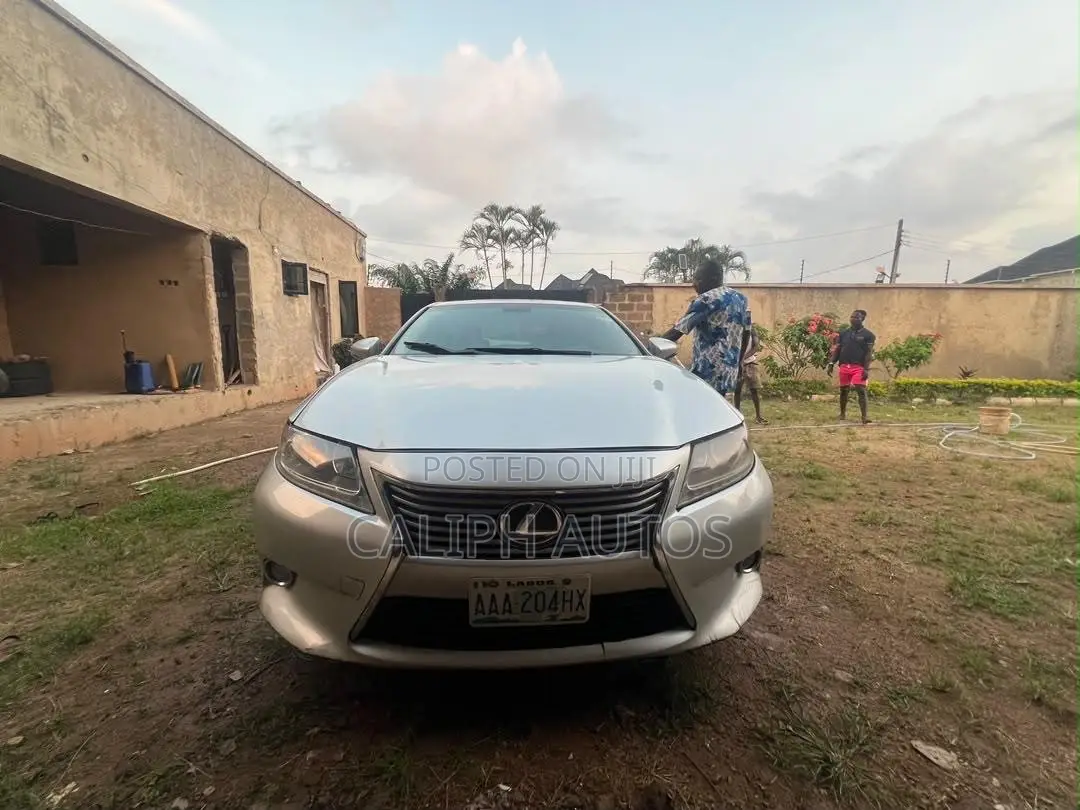Lexus ES 350 FWD 2014 Silver
