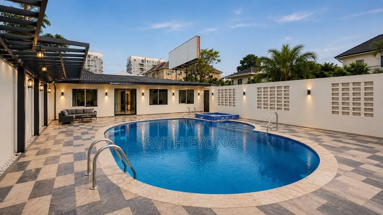 3bdrm Block of Flats in Victoria Island for sale