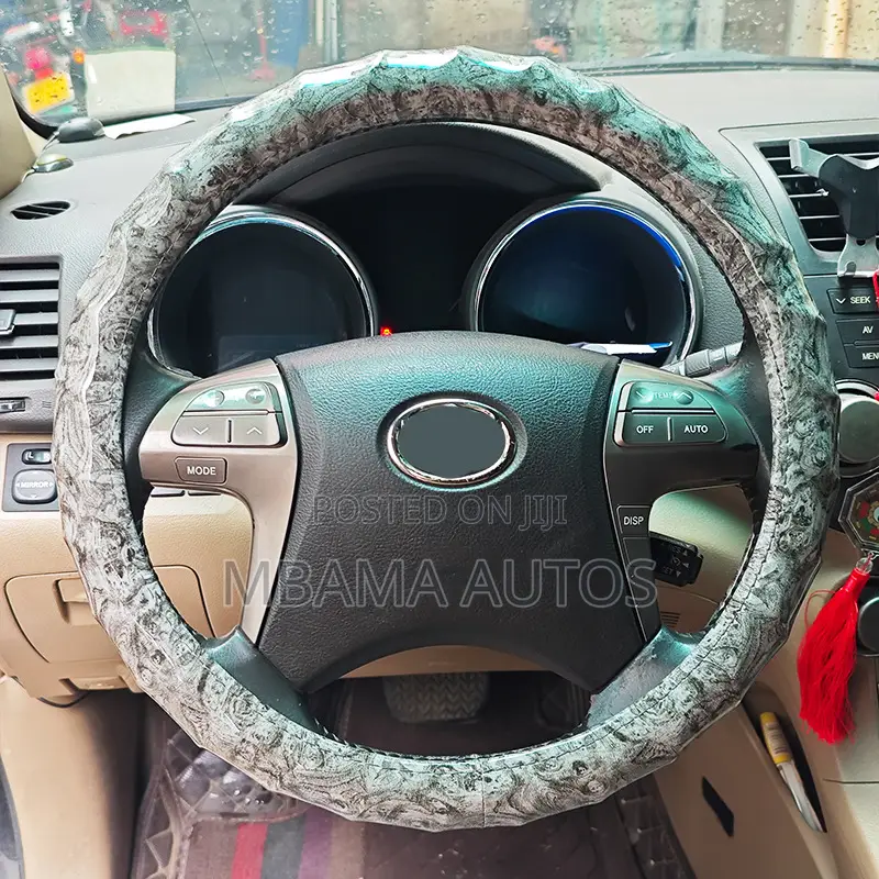 Quality Steering Wheel Cover