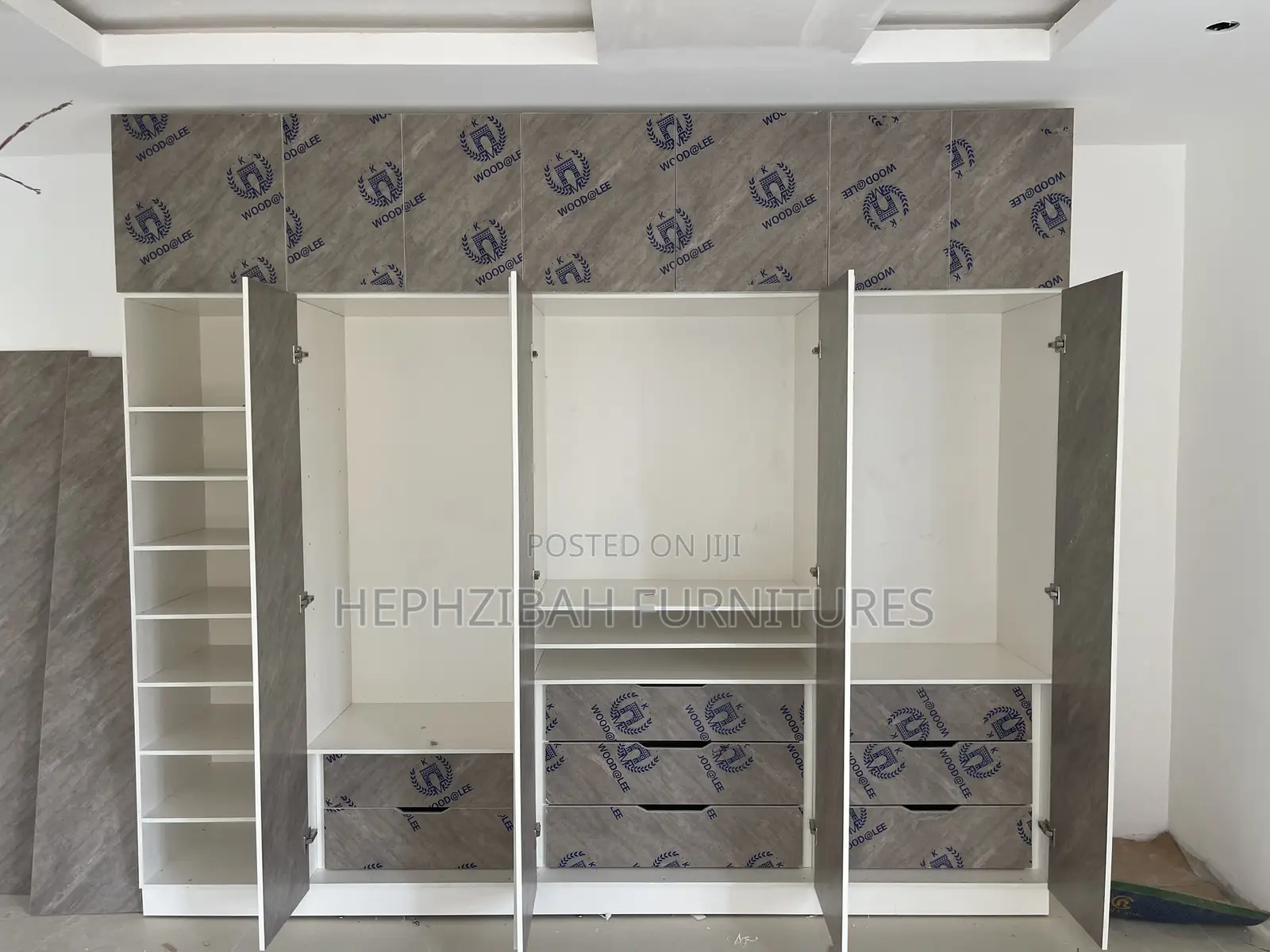 8ft X 8ft HDF High Gloss Wardrobe With Shoe Rack