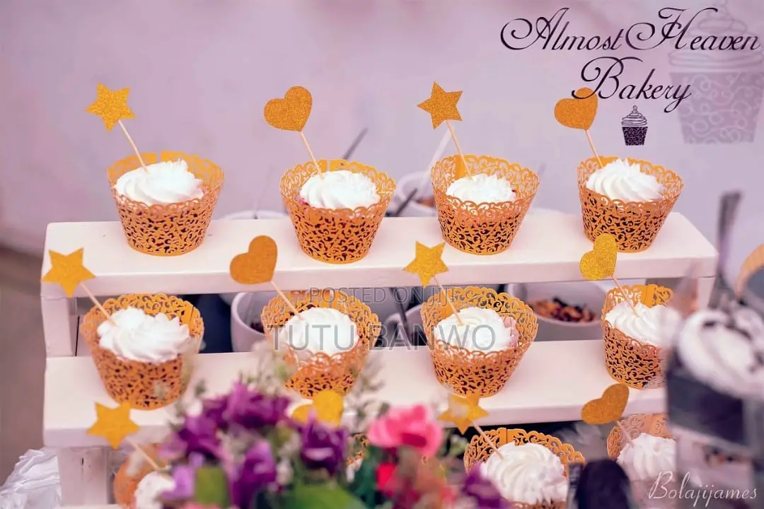 Cake Stand / Dessert Stand / Cake Display