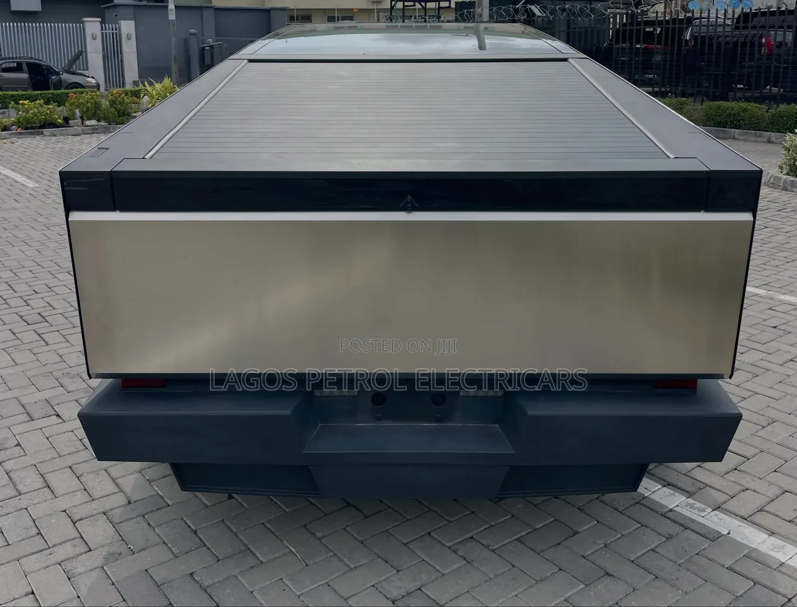 Tesla Cybertruck Cyberbeast 2024 Silver