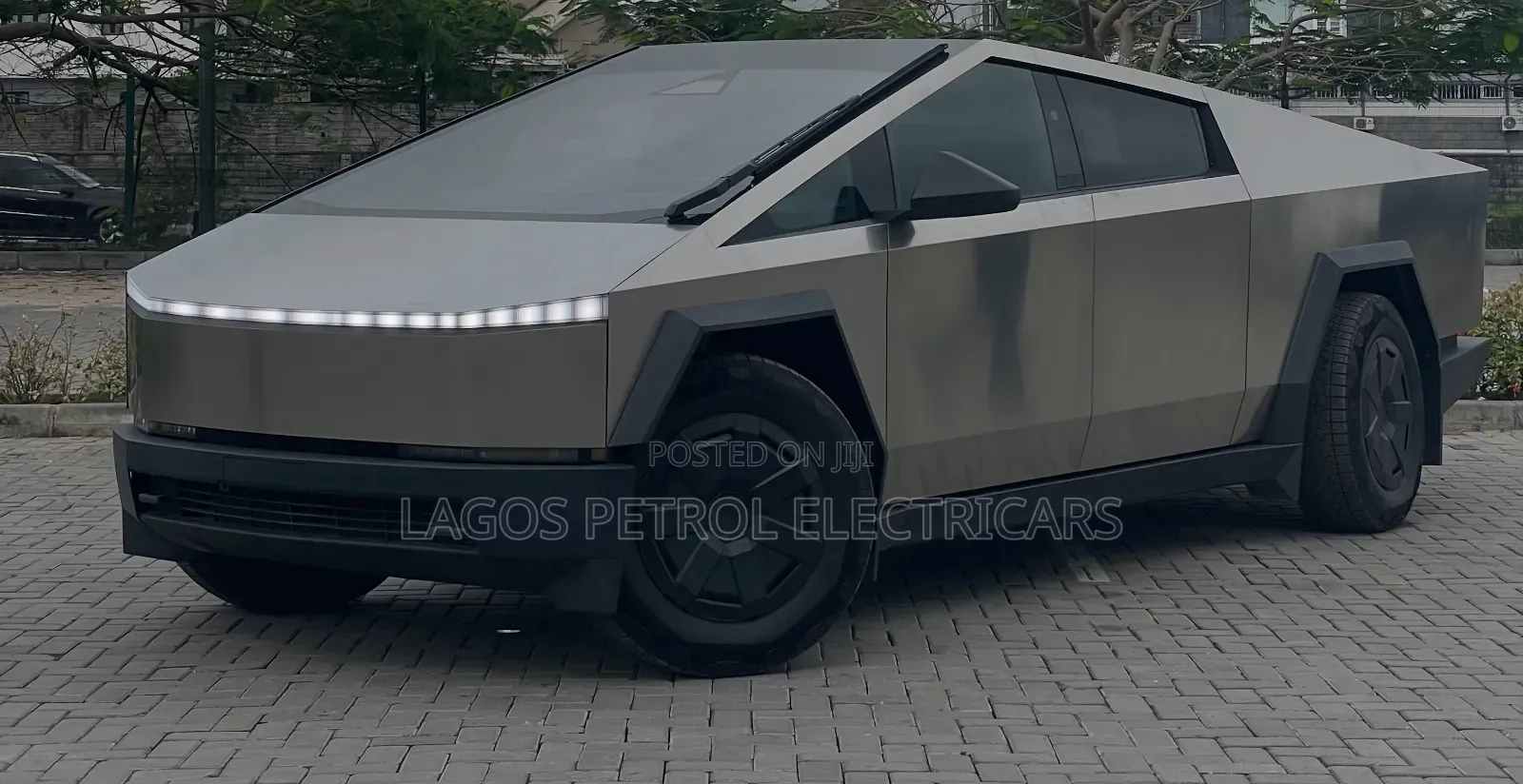 Tesla Cybertruck Cyberbeast 2024 Silver
