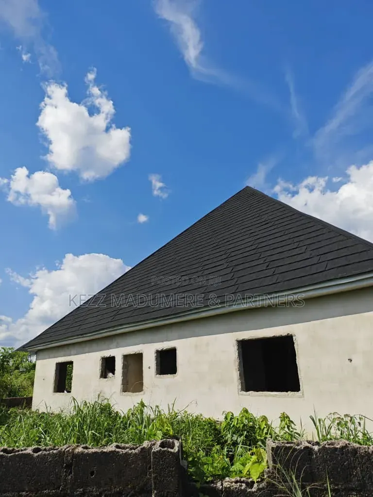 4bdrm Bungalow in Omuoko , Aluu  ,, Ikwerre for sale