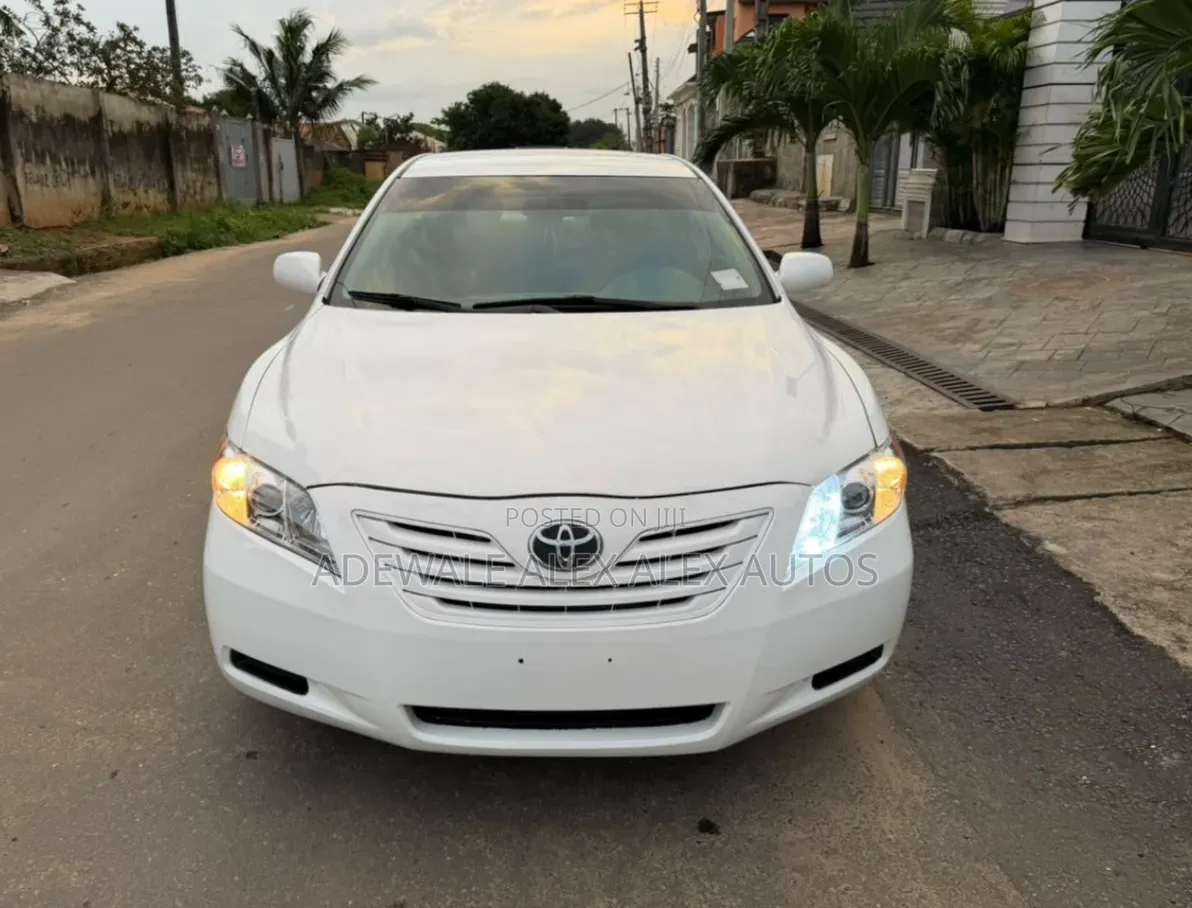 Toyota Camry 2008 White
