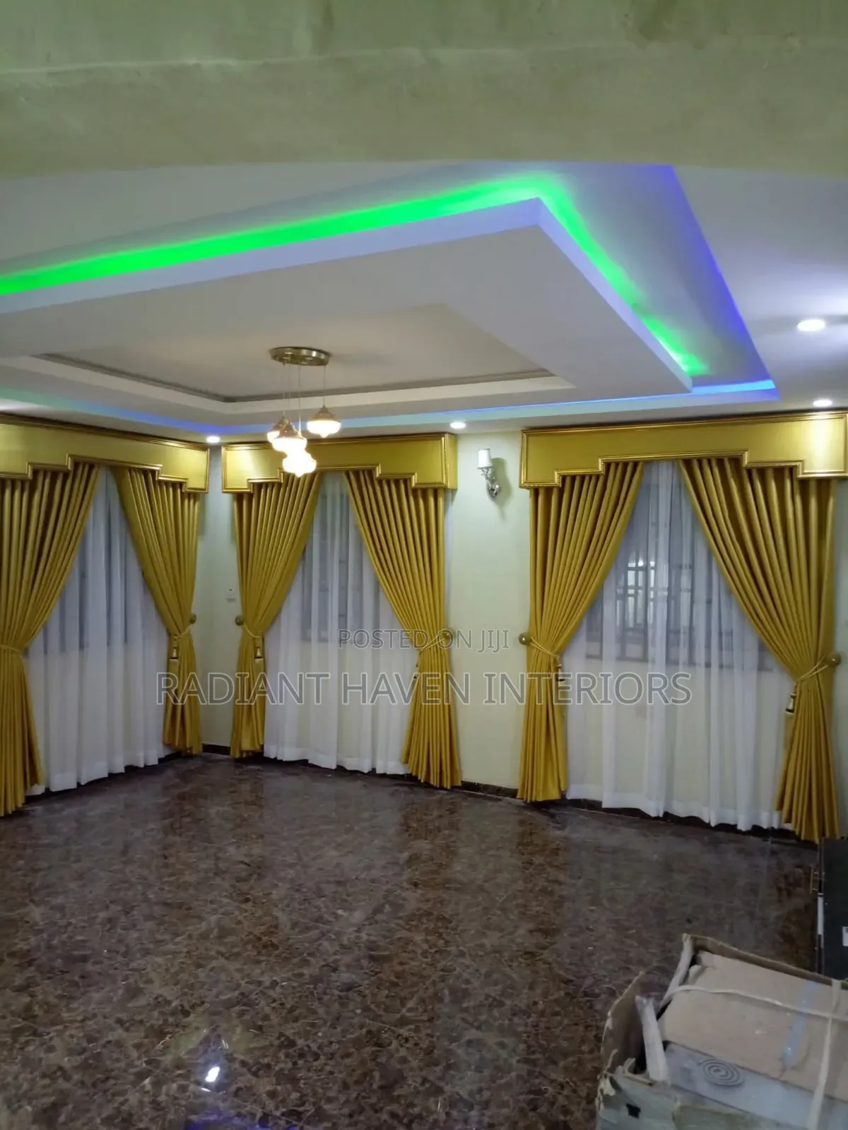 Curtains and Window Blinds