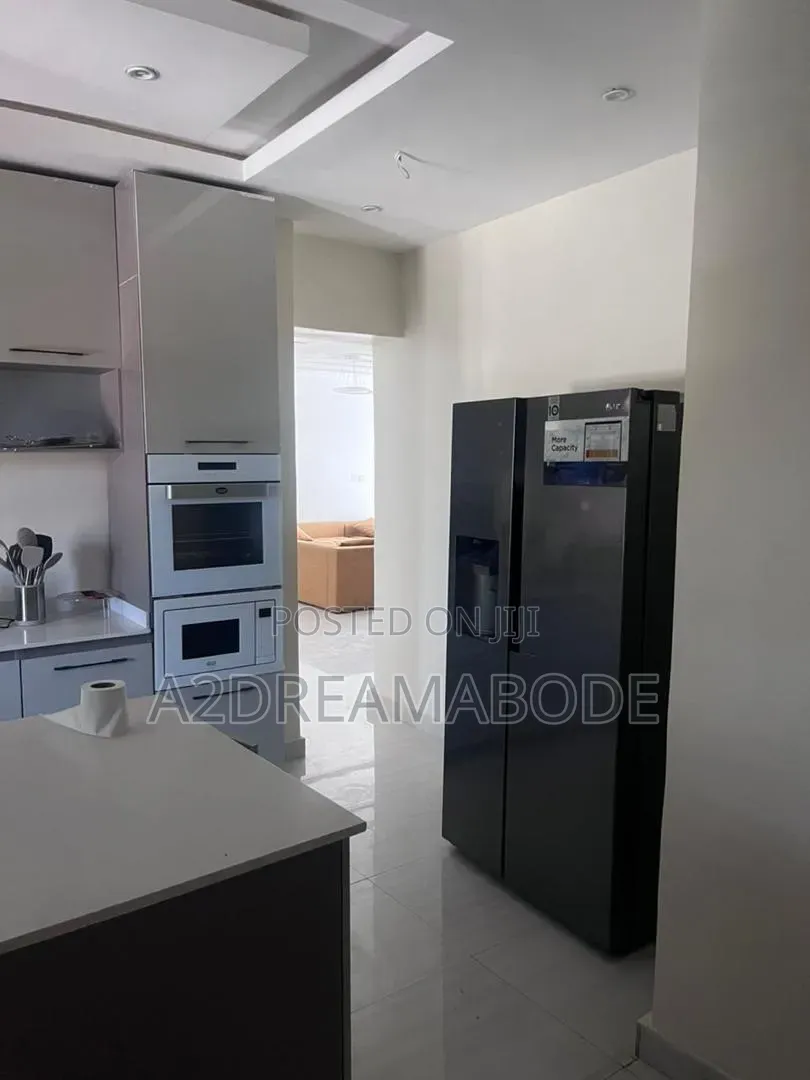 Furnished 3bdrm Apartment in Lekki for sale