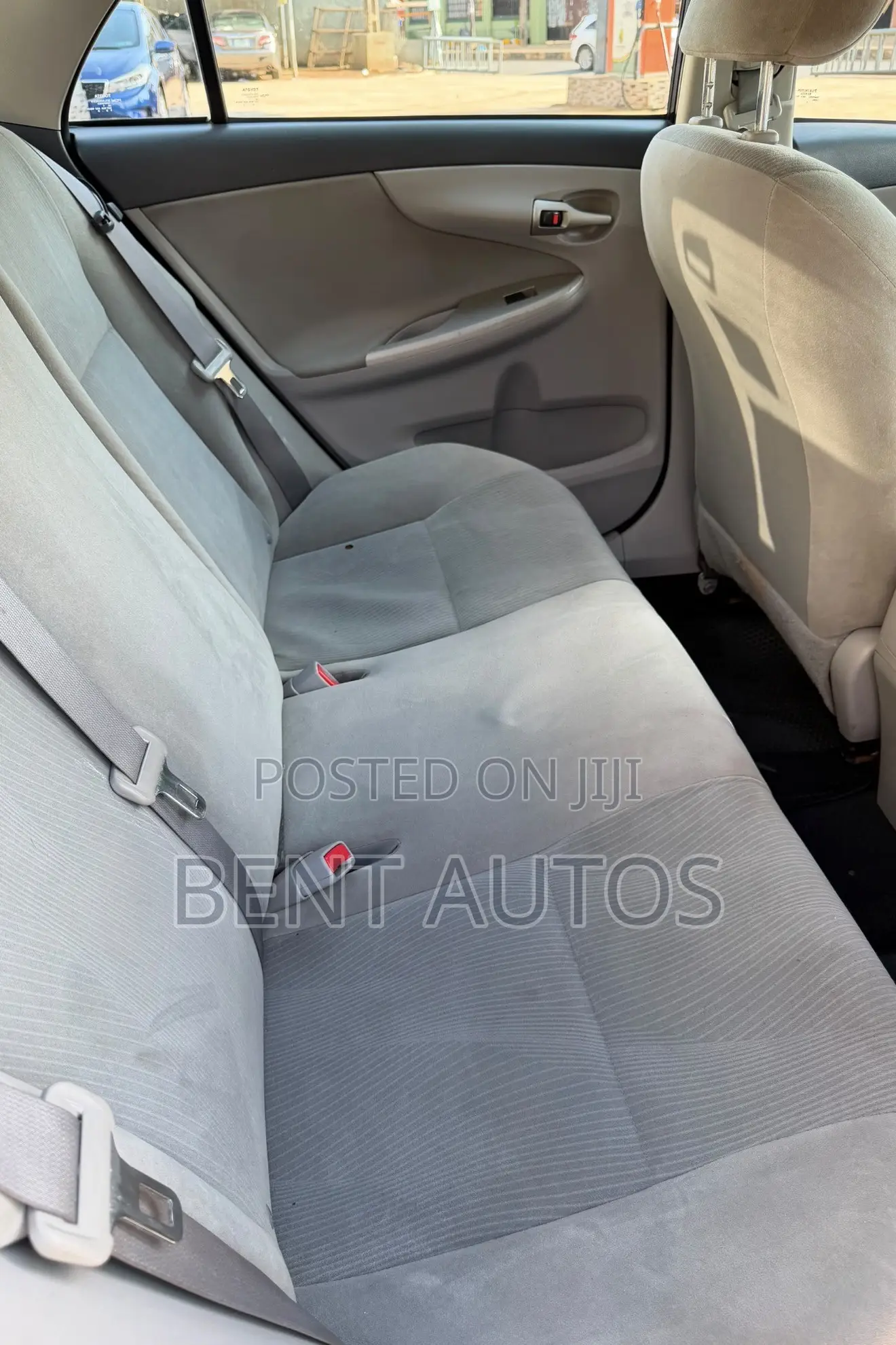 Toyota Corolla LE 4dr Sedan (1.8L 4cyl 4A) 2012 Blue