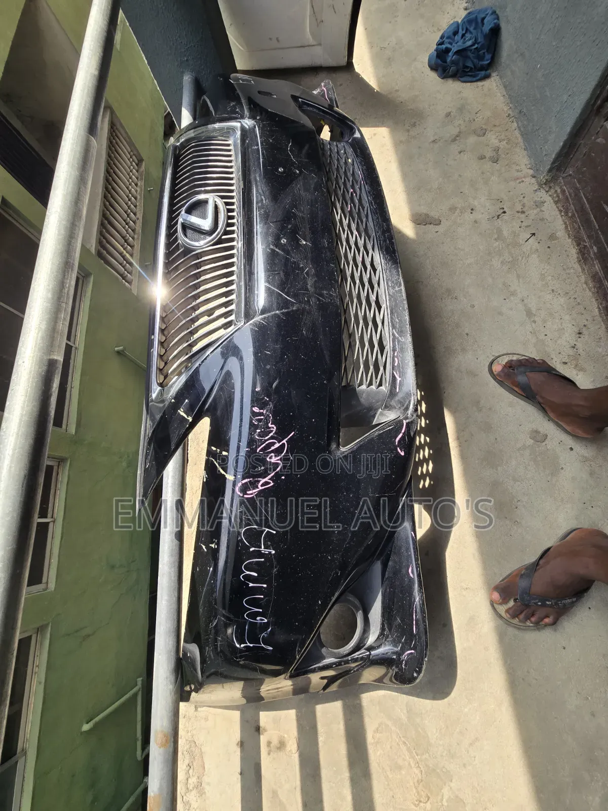 Is250 2012 F-Sports Bumper