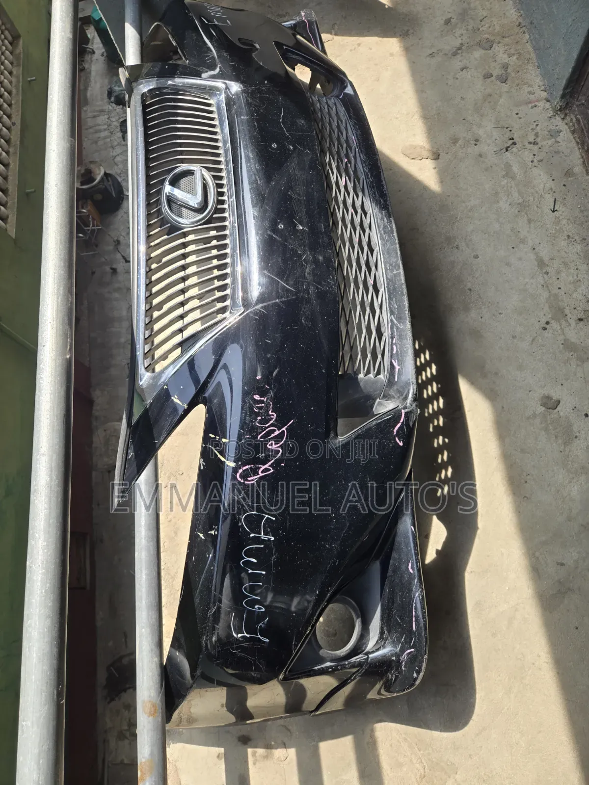 Is250 2012 F-Sports Bumper