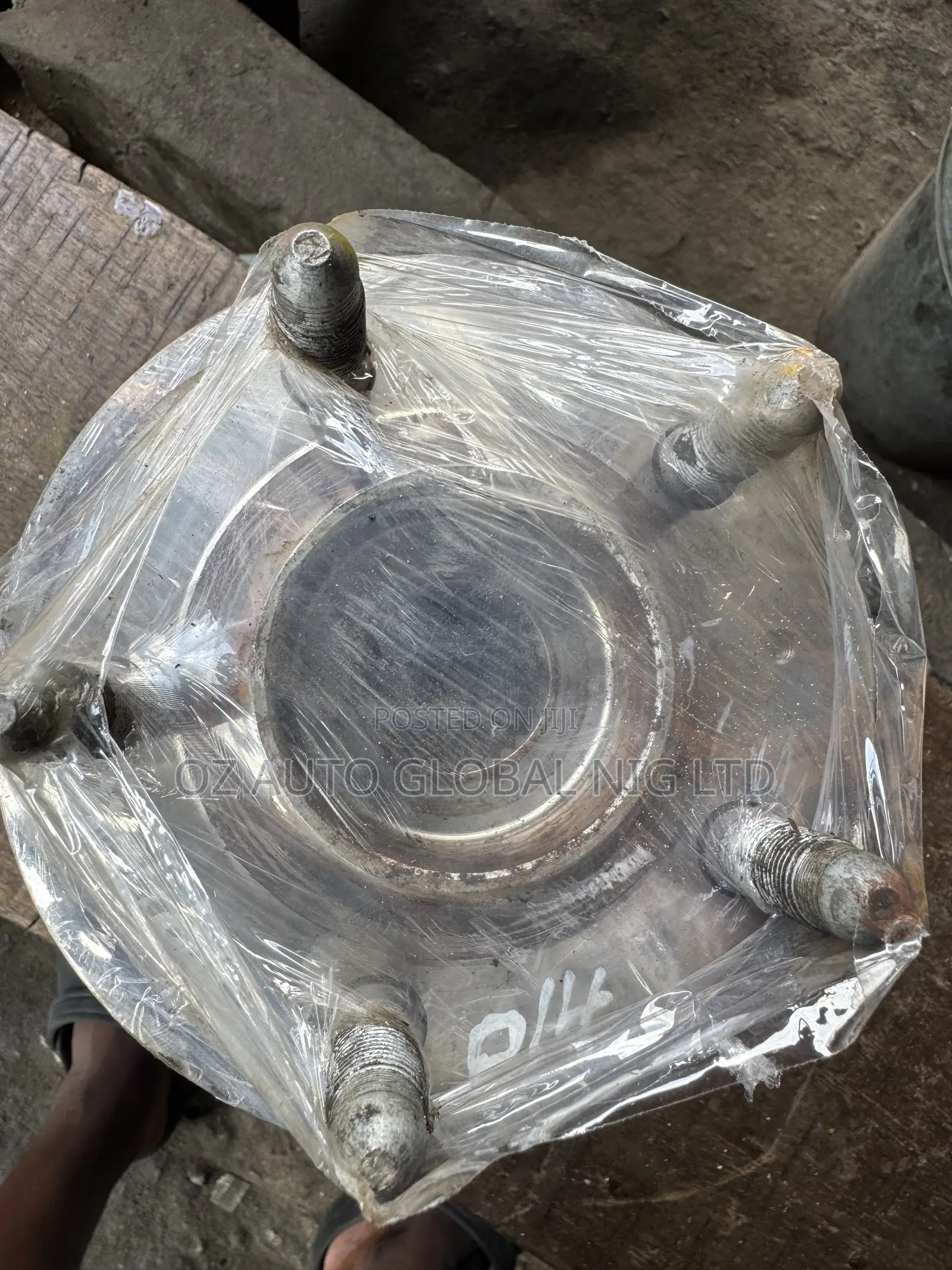 Chevrolet Malibu 2010-2018 Front Wheel Hub Bearing— Direct Tokunbo