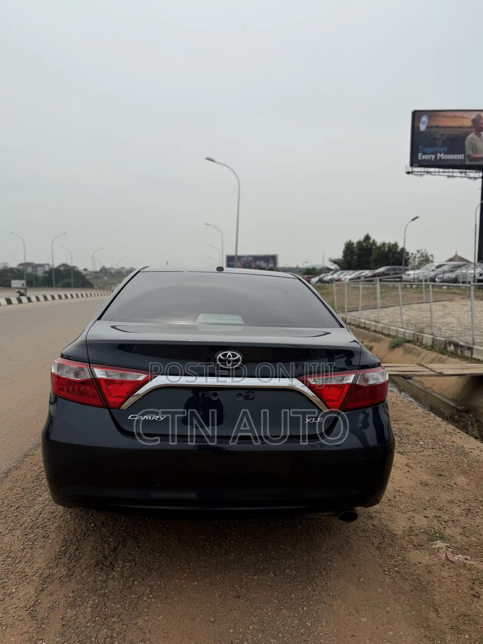 Toyota Camry XLE 4dr Sedan (2.5L 4cyl 6A) 2015 Black
