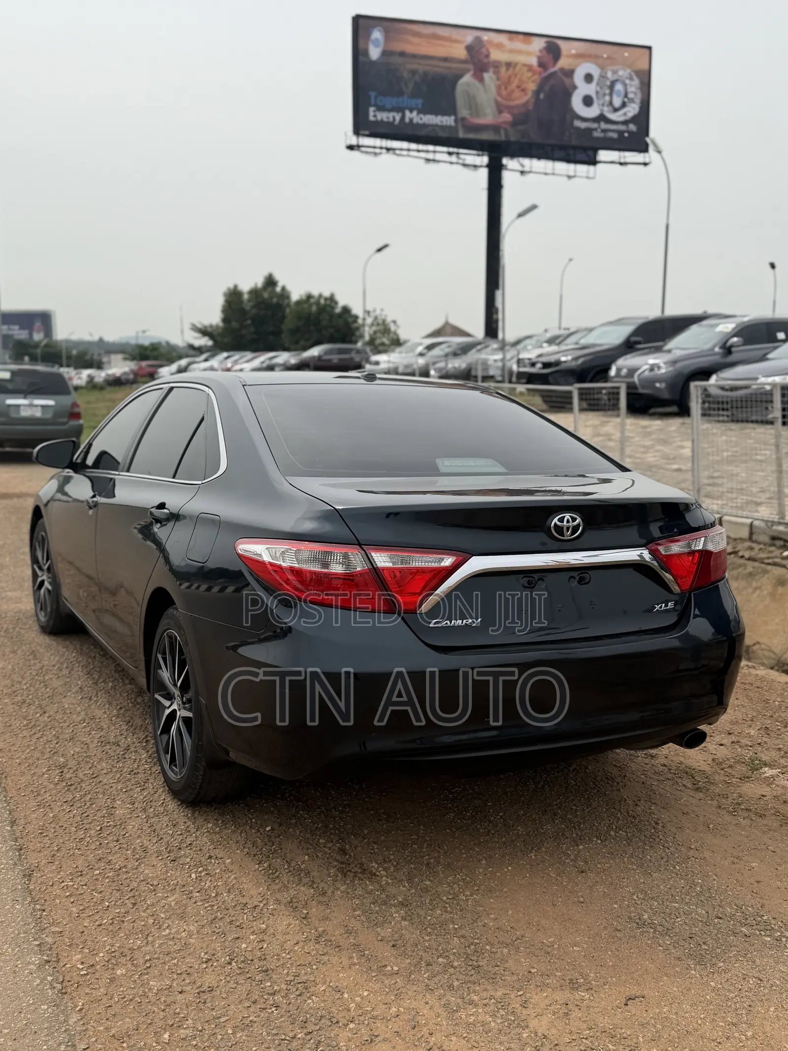 Toyota Camry XLE 4dr Sedan (2.5L 4cyl 6A) 2015 Black