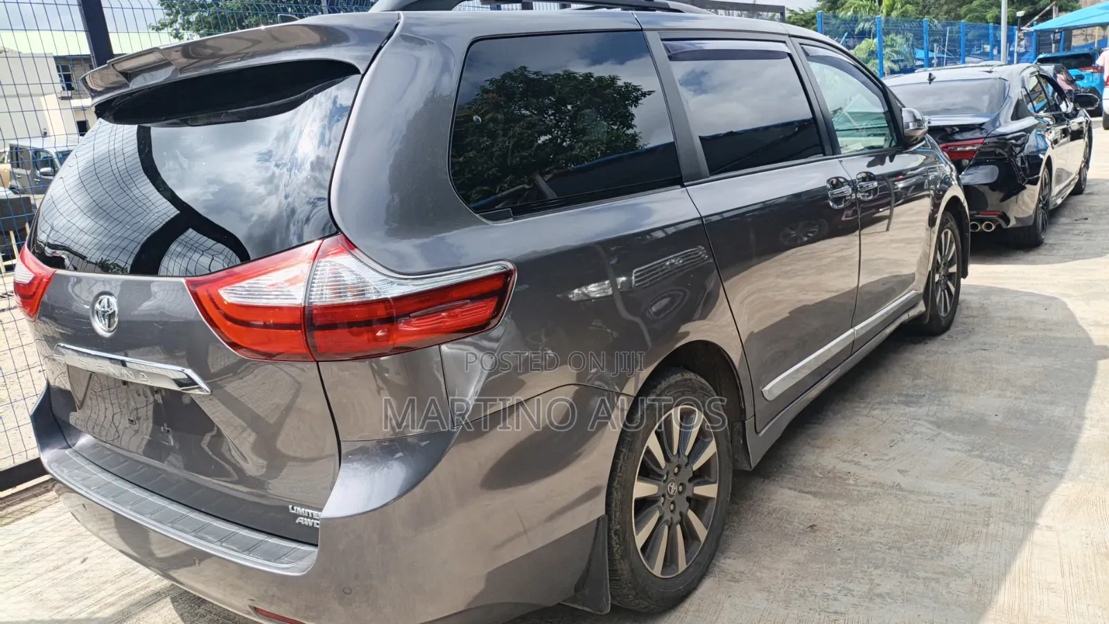 Toyota Sienna 2018 Gray