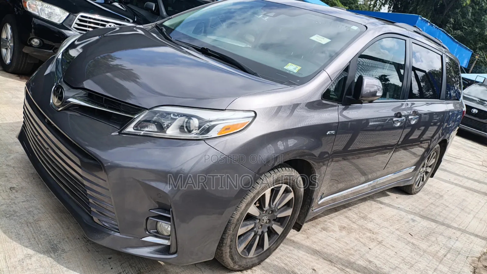 Toyota Sienna 2018 Gray