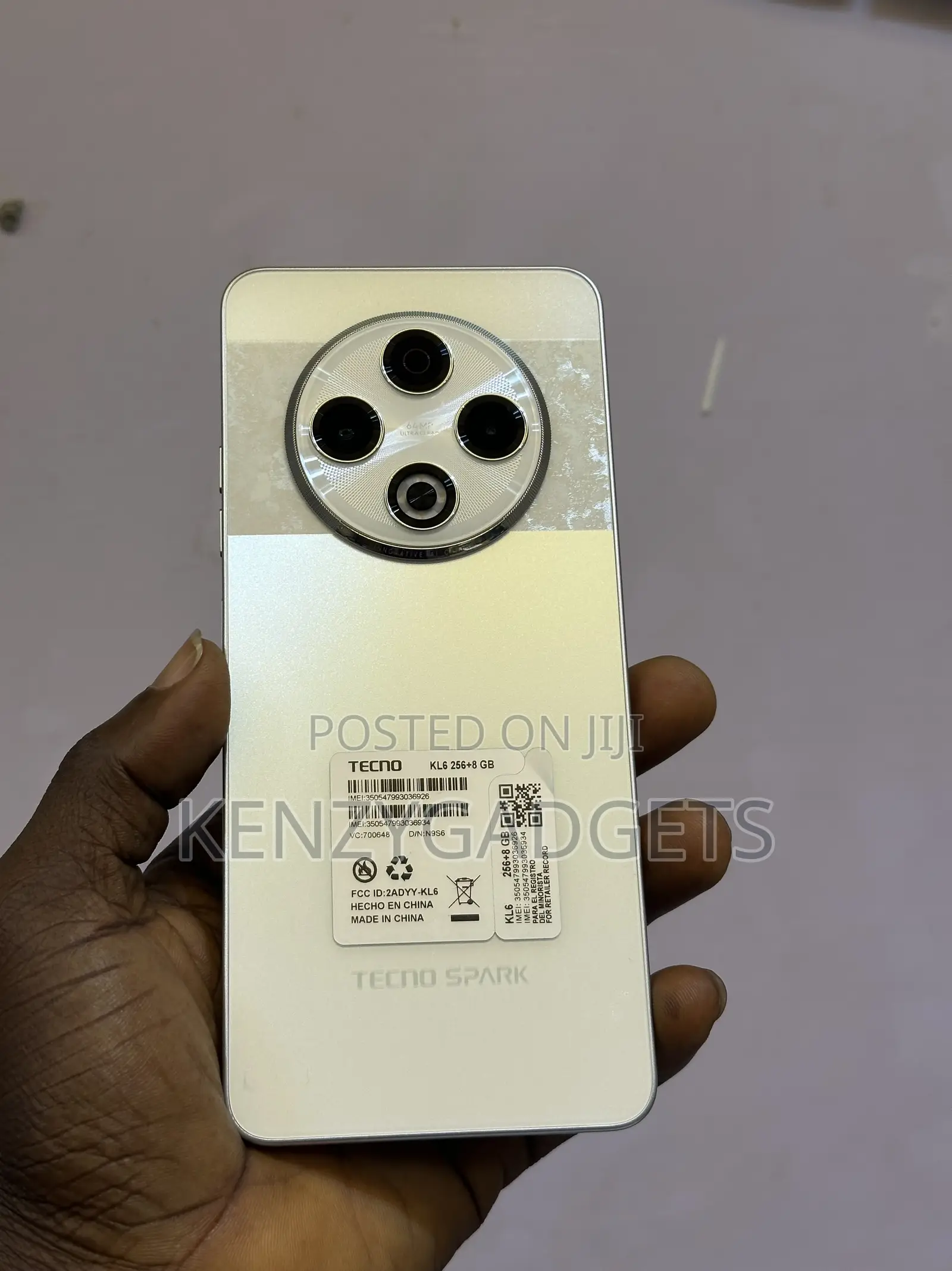 Tecno Spark 30 256 GB