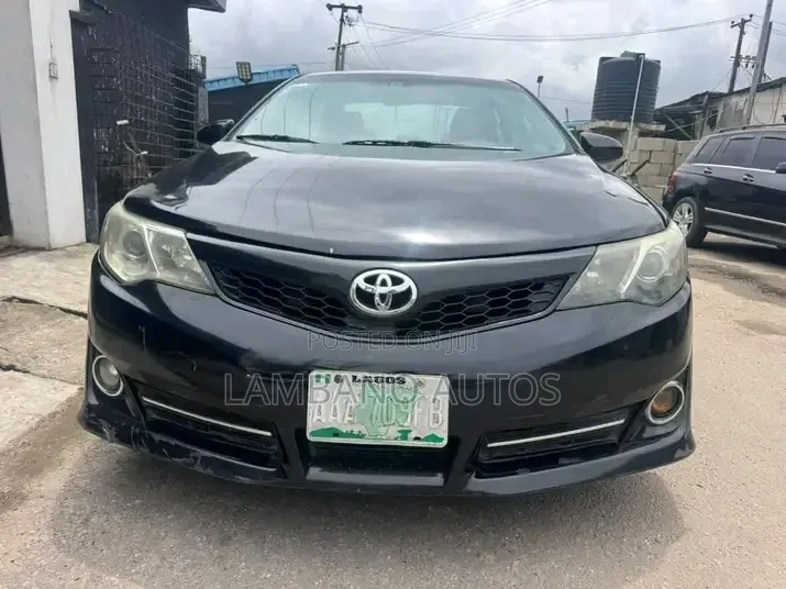 Toyota Camry 2014 Black