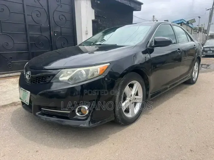 Toyota Camry 2014 Black