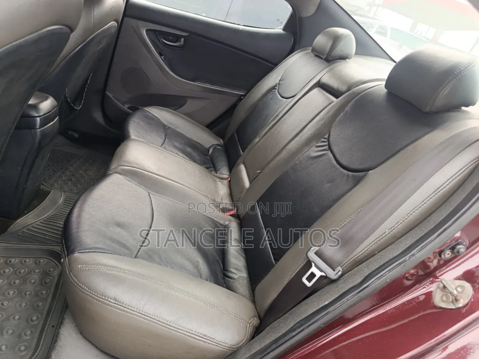 Hyundai Elantra GLS 2012 Red
