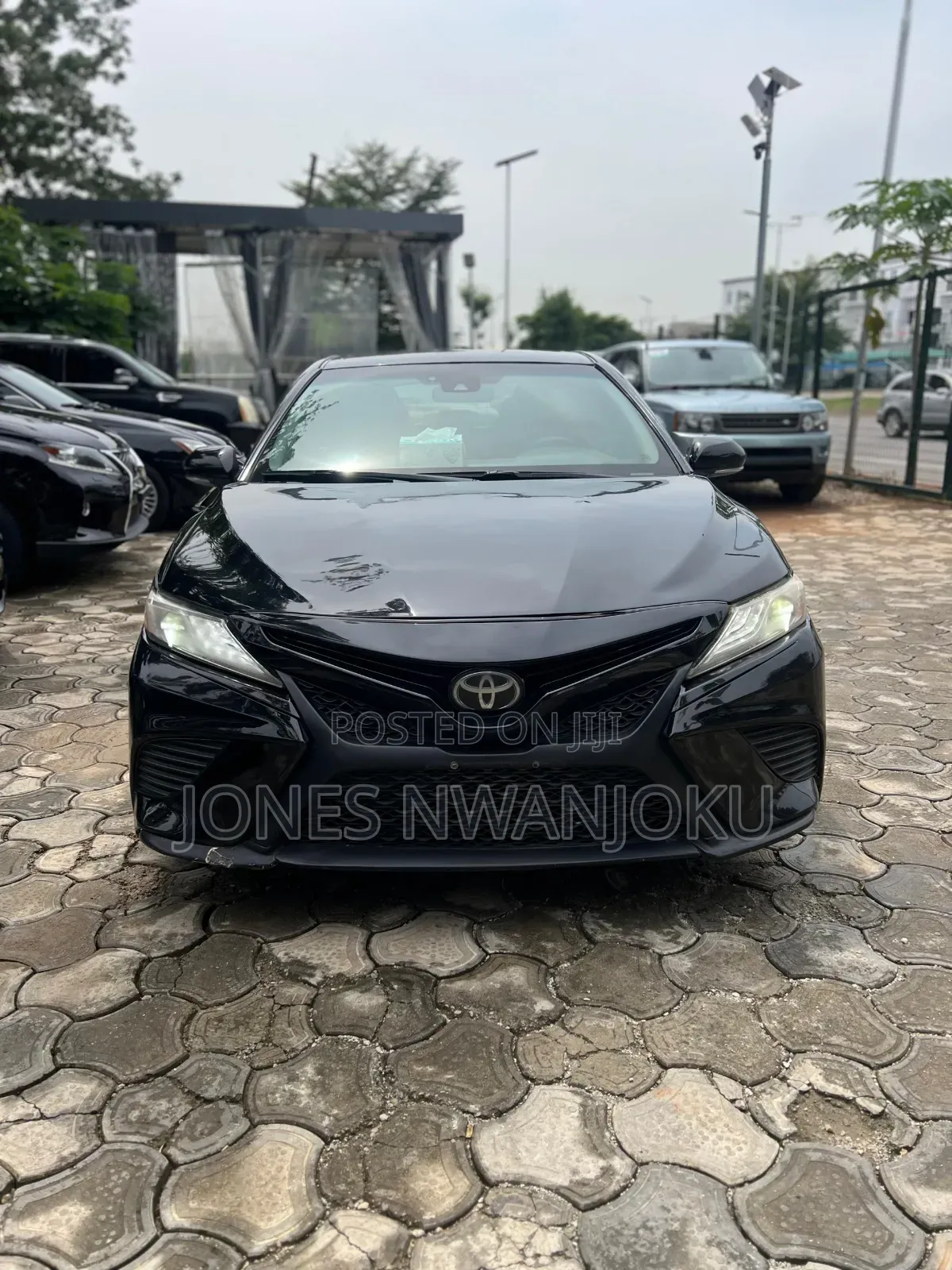 Toyota Camry LE FWD (2.5L 4cyl 8AM) 2018 Black
