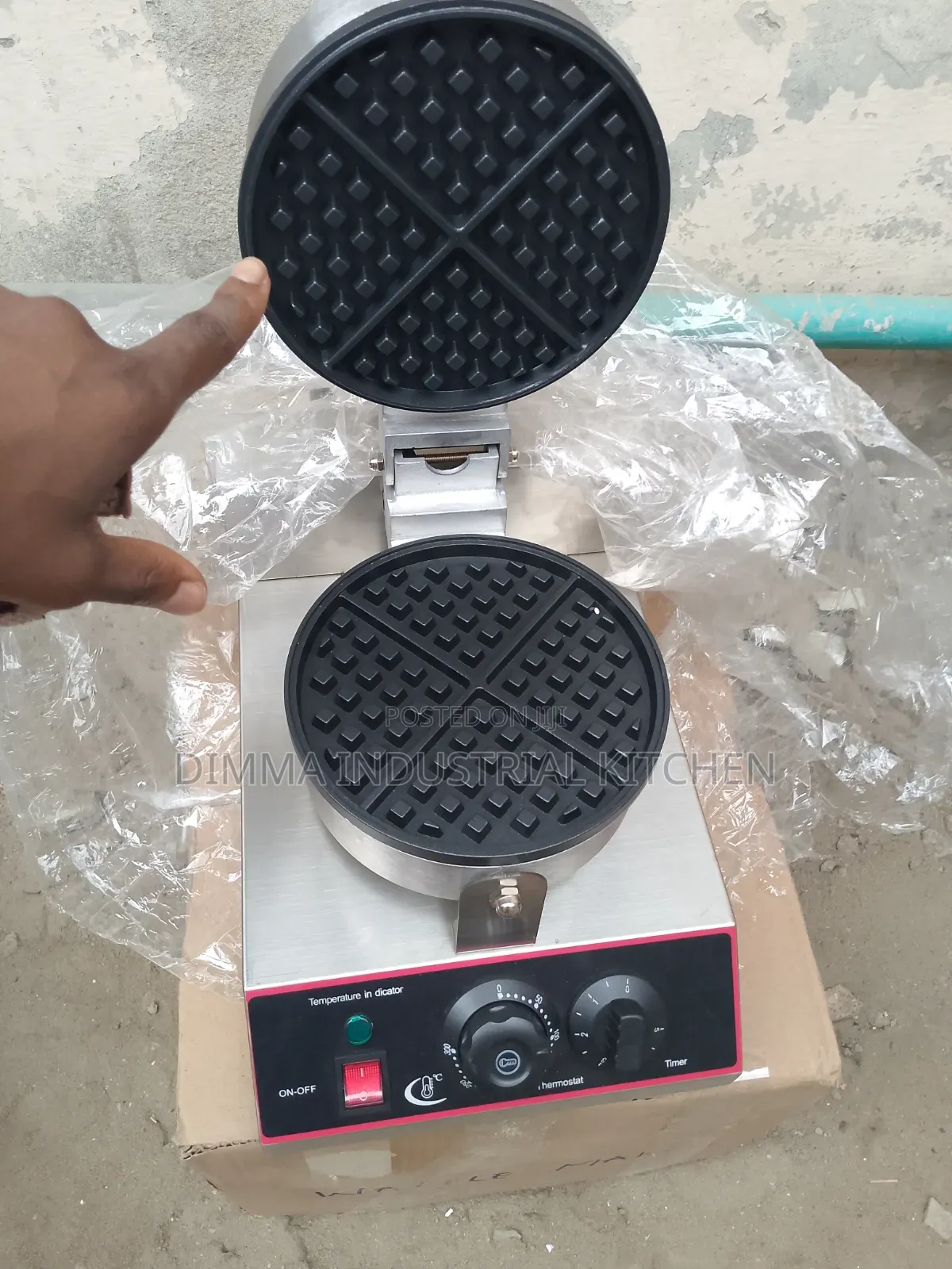 Single Electric Waffle Machine