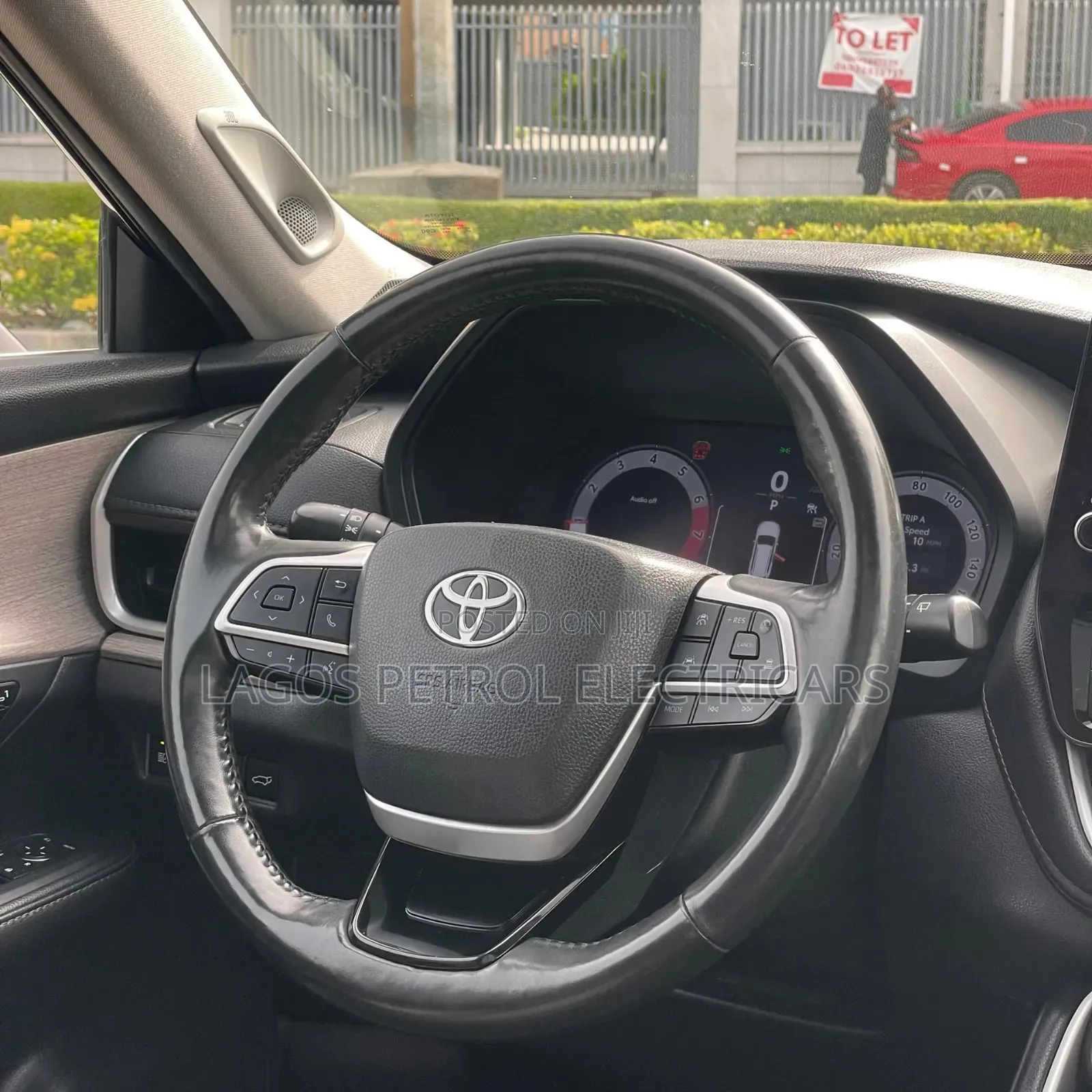 Toyota Highlander 2024 Black