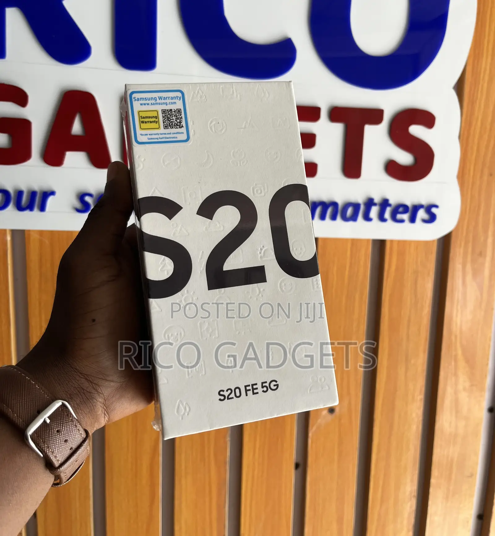 New Samsung Galaxy S20 FE 5G 128 GB Black