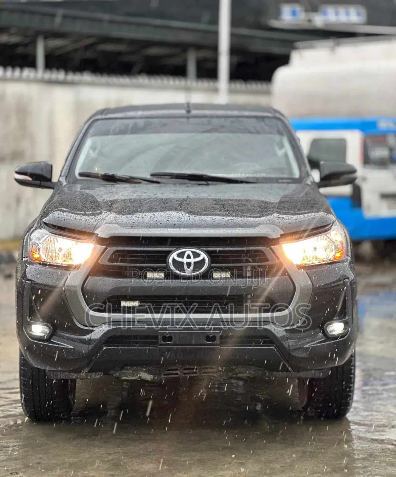 Toyota Hilux 2025 Black