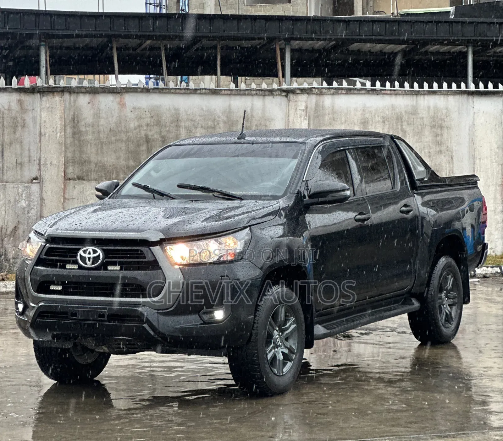 Toyota Hilux 2025 Black