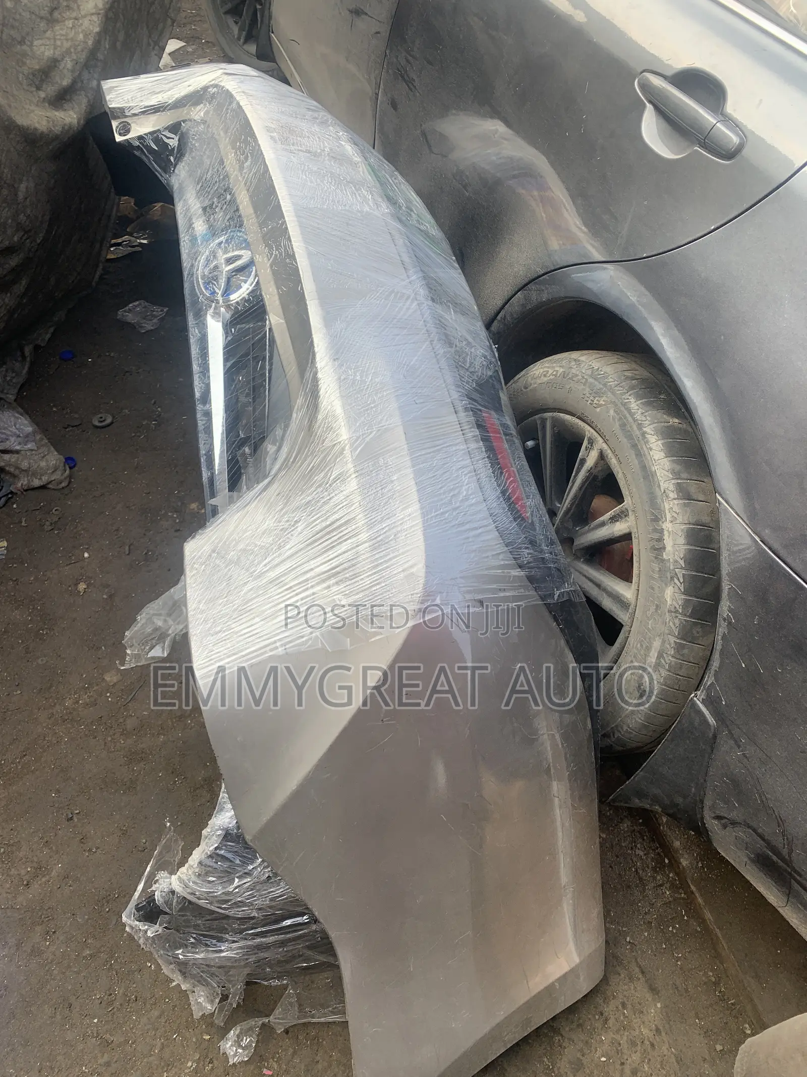 Toyota Bumper Avalon 2012 and 2014