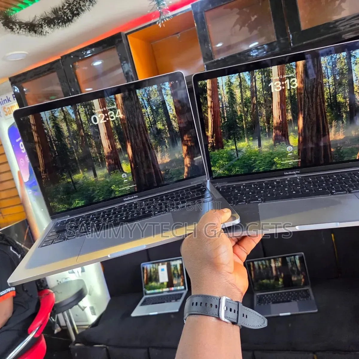 Laptop Apple MacBook Pro 2020 16GB Intel Core i7 SSD 512GB