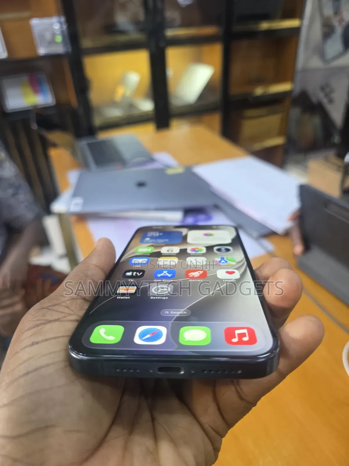 Apple iPhone 15 Pro Max 1 TB Blue