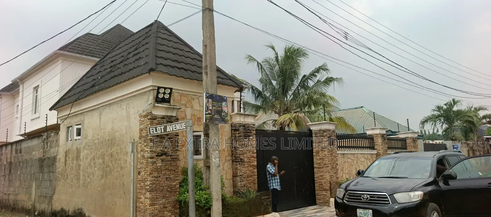 5bdrm Duplex in Magodo Phase 1, for sale
