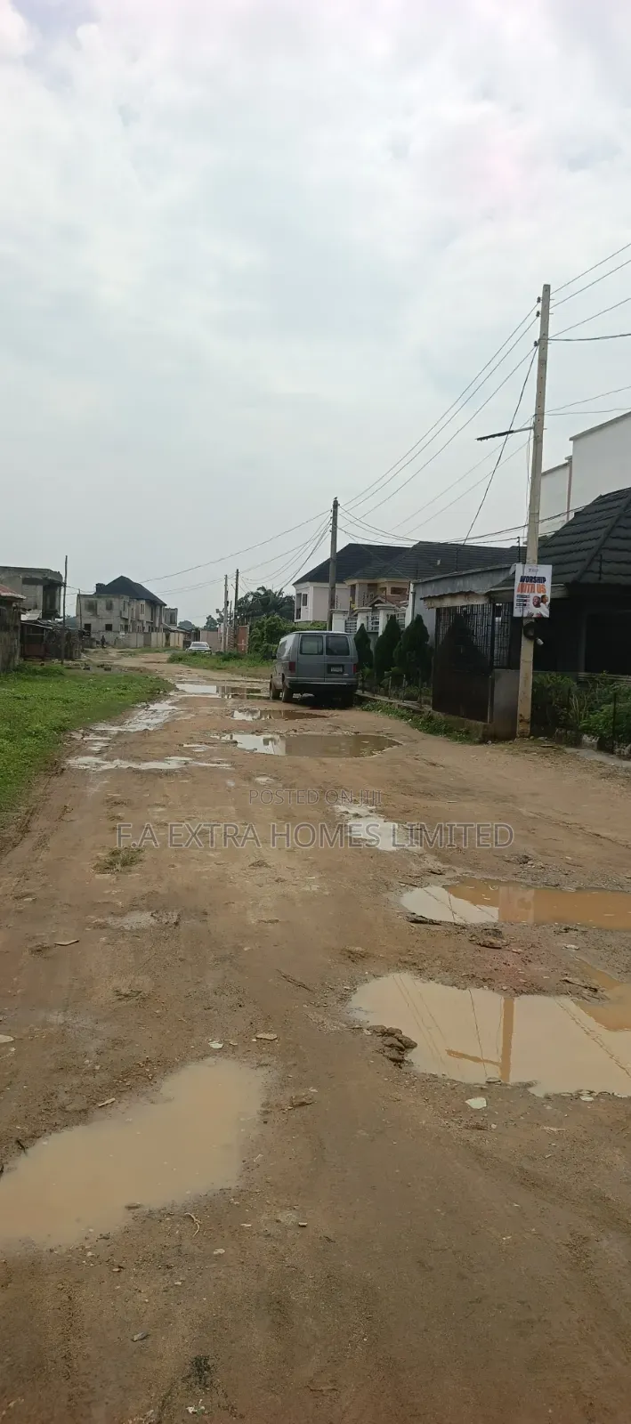 5bdrm Duplex in Magodo Phase 1, for sale