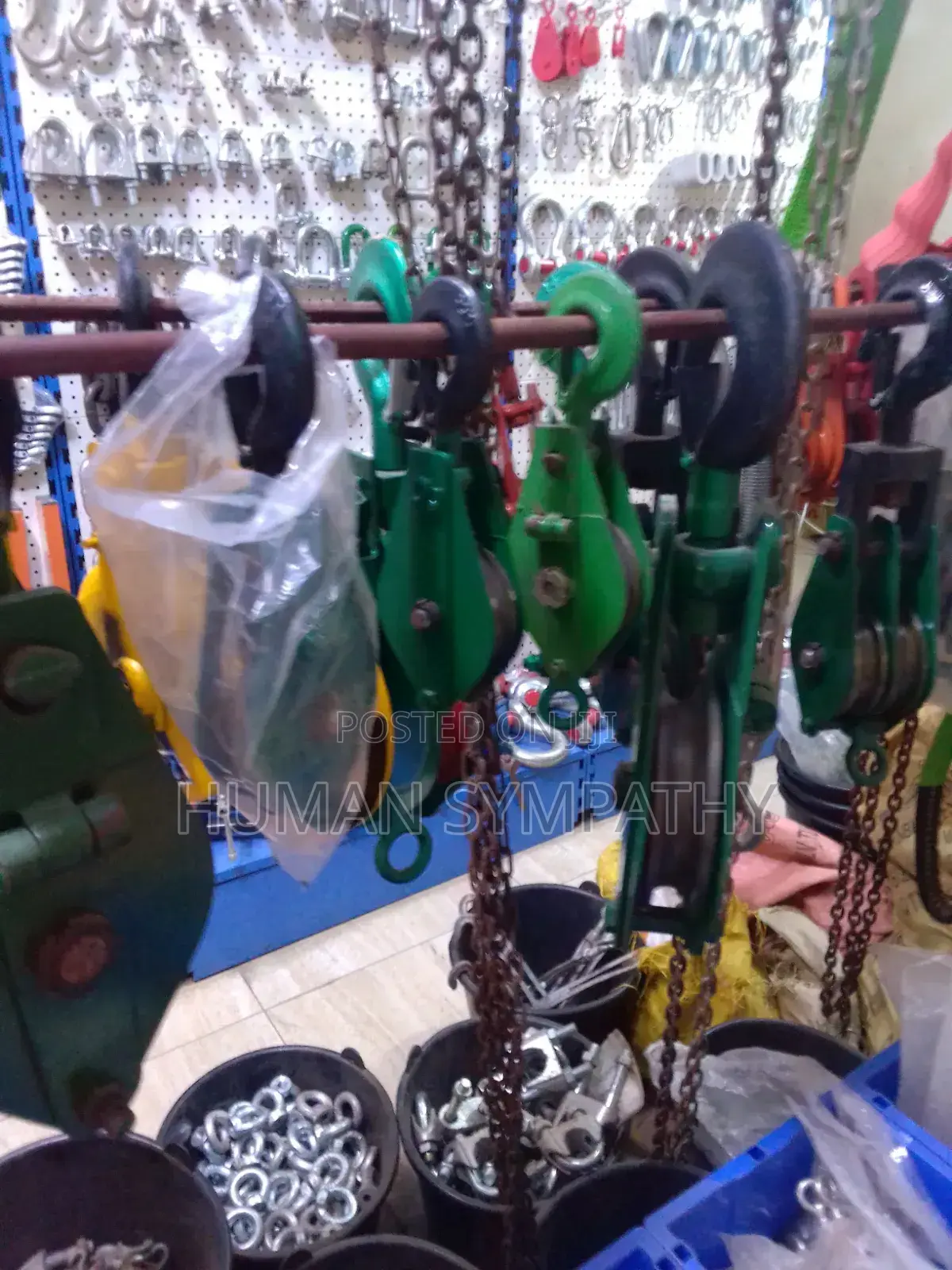 Warranty Chain Block Huke and Trusted