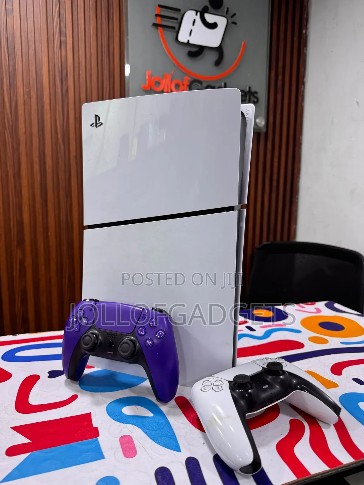 Jailbroken Ps5 Slim With 2 Controllers and 7 Games