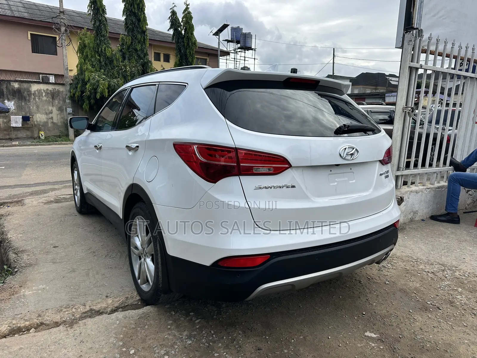 Hyundai Santa Fe Limited w/Saddle Interior 4dr SUV (3.3L 6cyl 6A) 2015