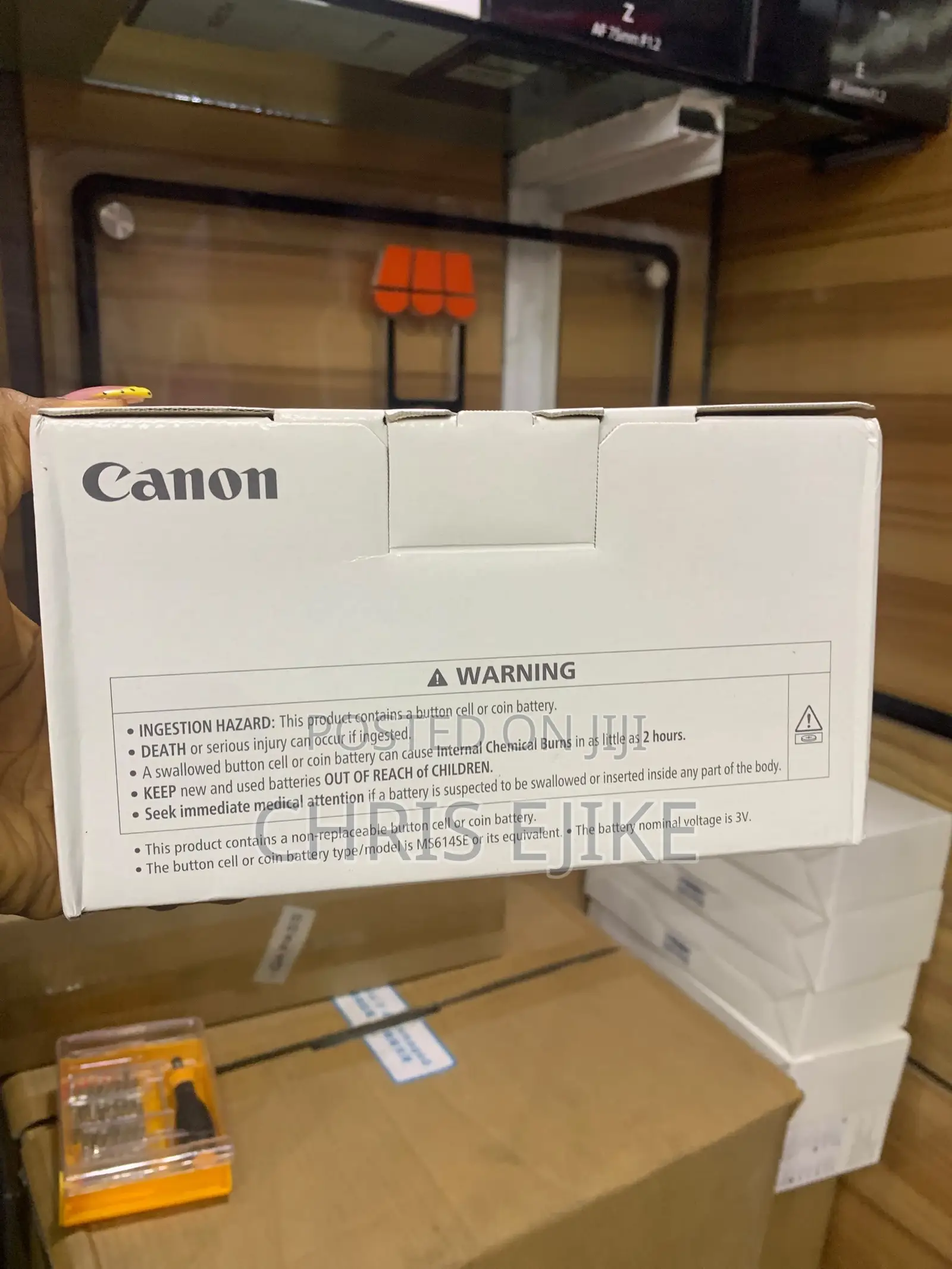 Canon Power Shot V1