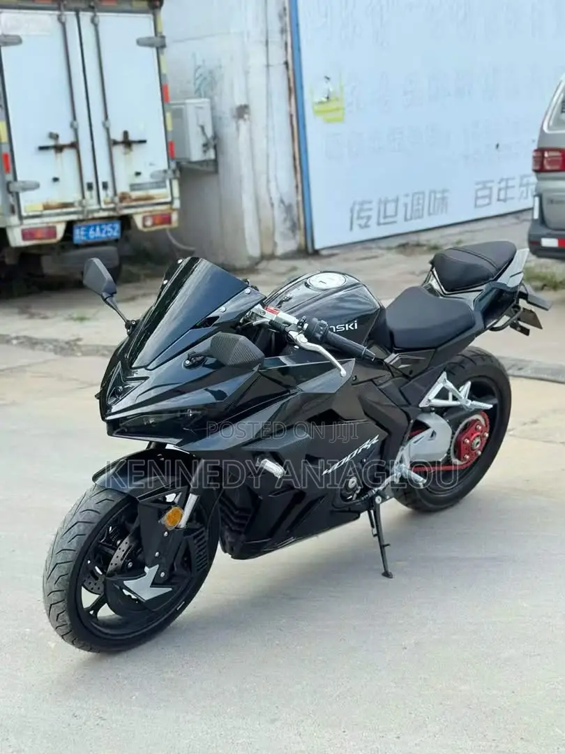Kawasaki Bike 2025 Black