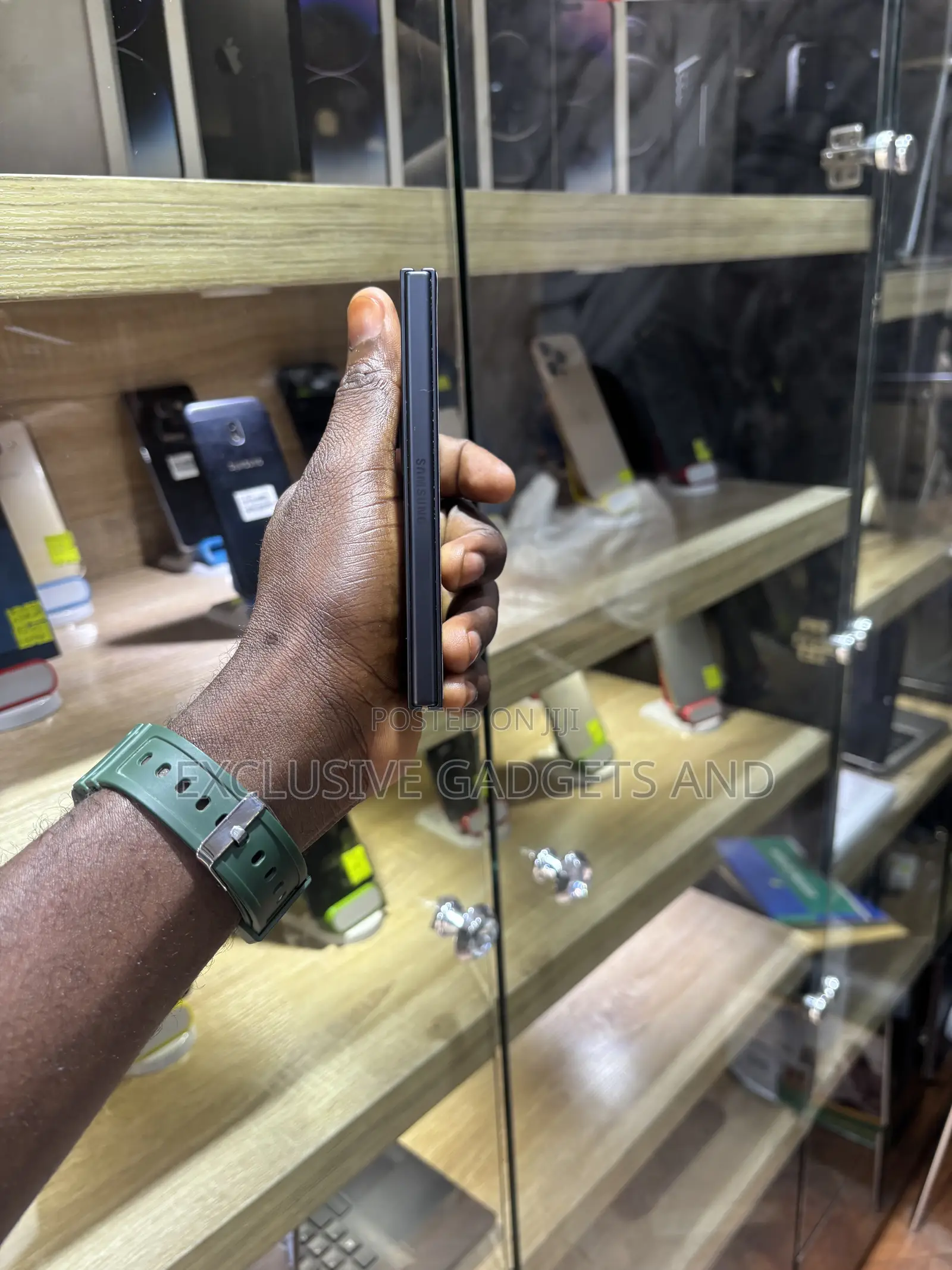 Samsung Galaxy Z Fold8 1 TB Graphite