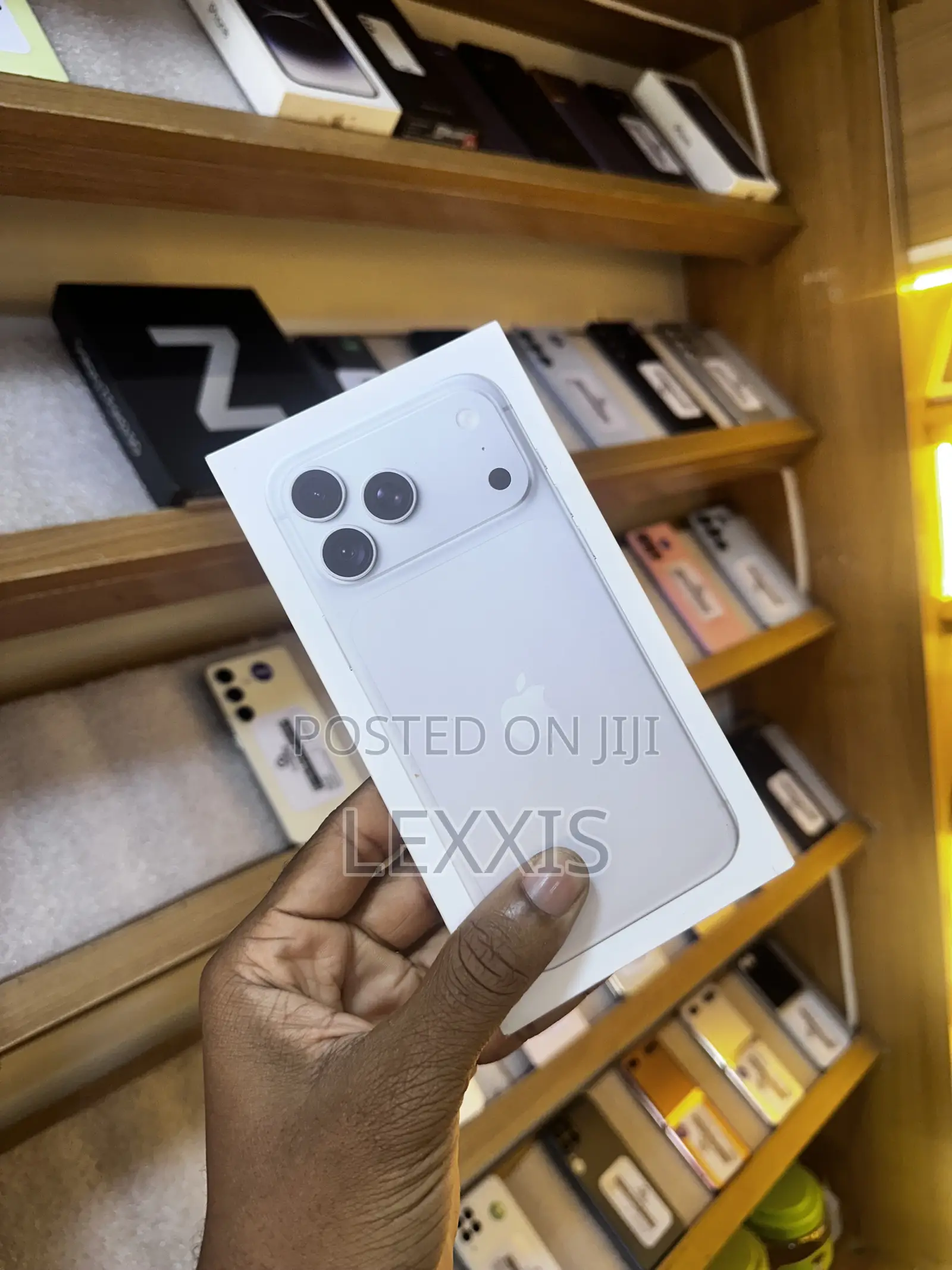 New Apple iPhone 18 Pro Max 512 GB Silver