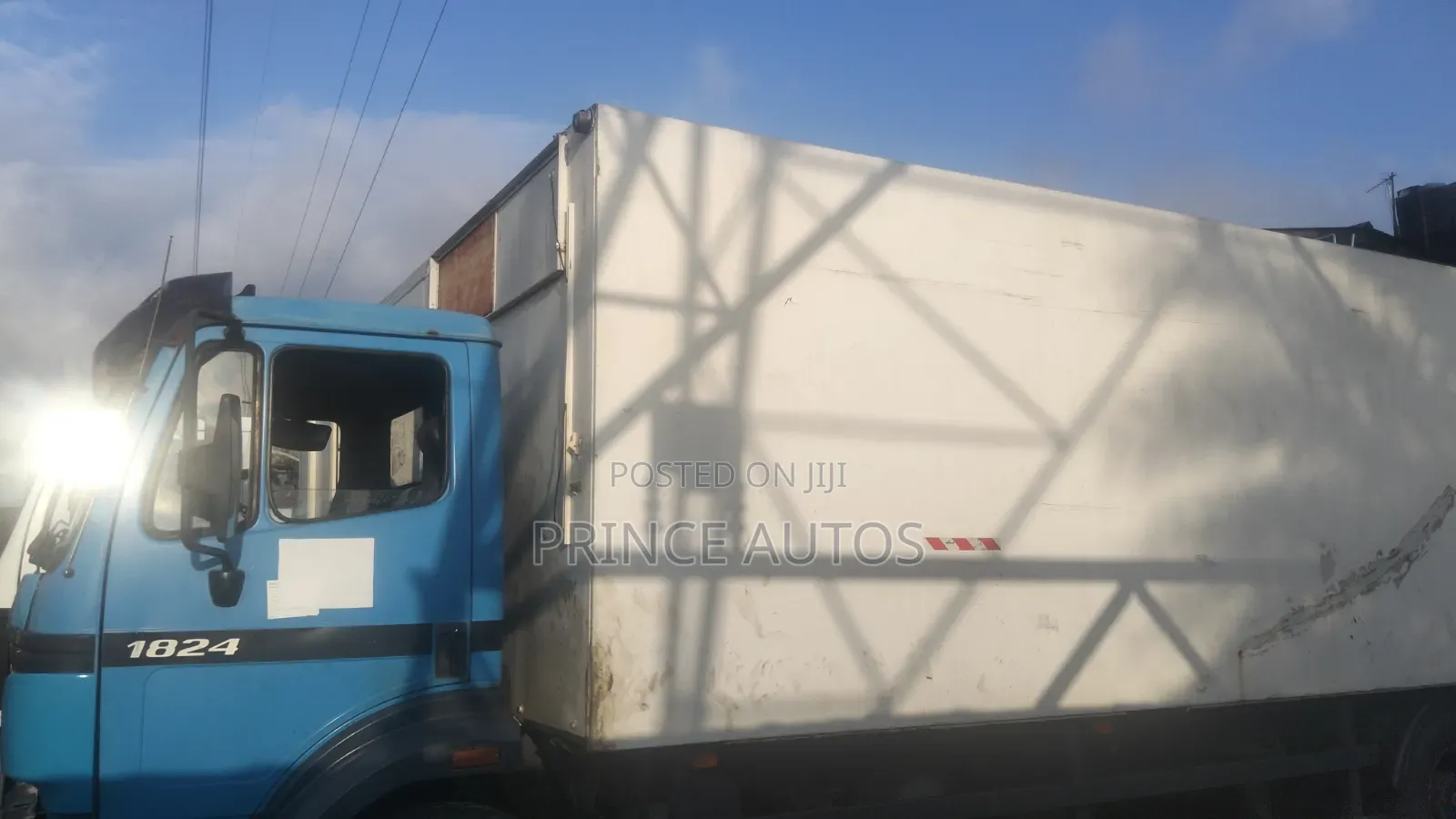 Mercedes Benz Truck 814
