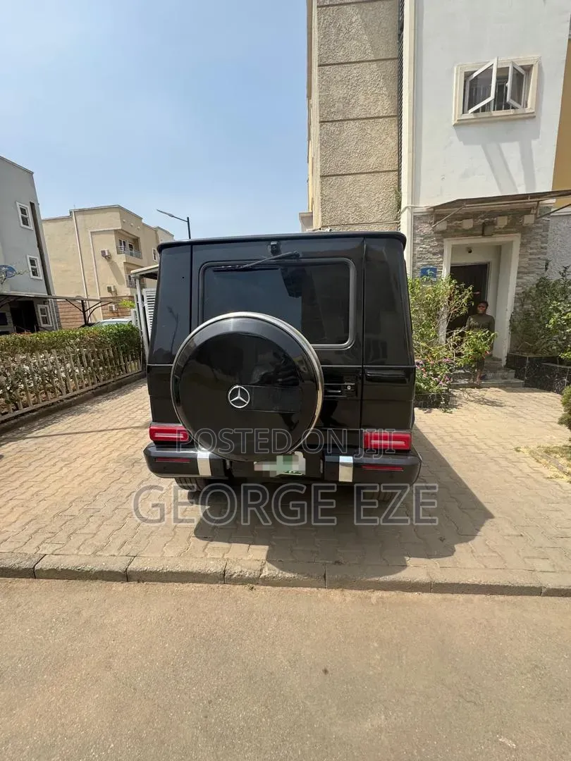 Mercedes-Benz G-Class 2010 Black