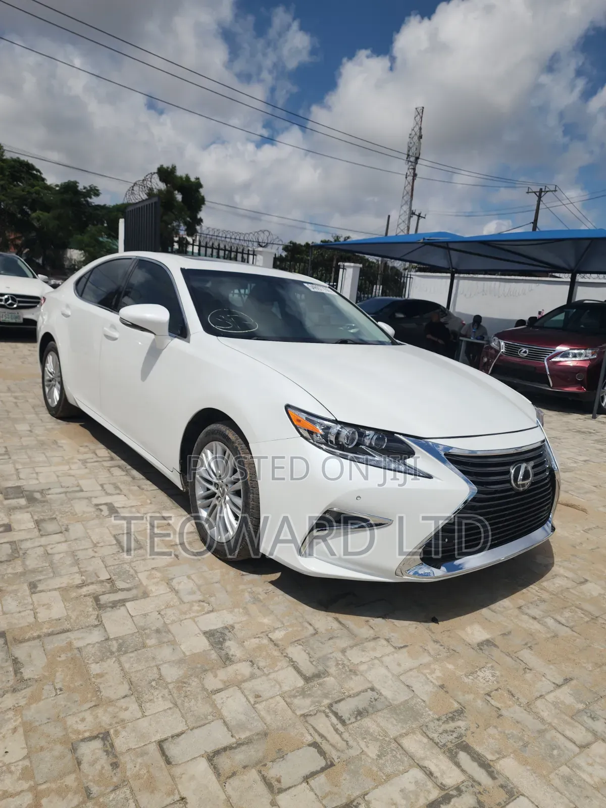 Lexus RX 350 FWD 2013 White