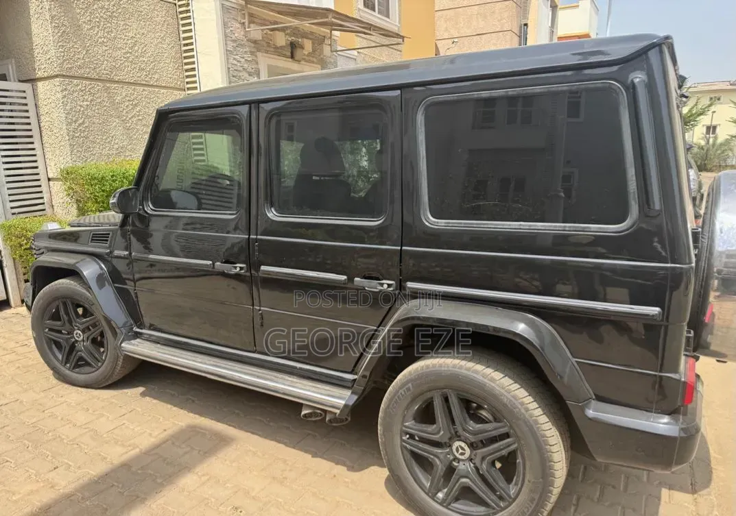 Mercedes-Benz G-Class 2010 Black
