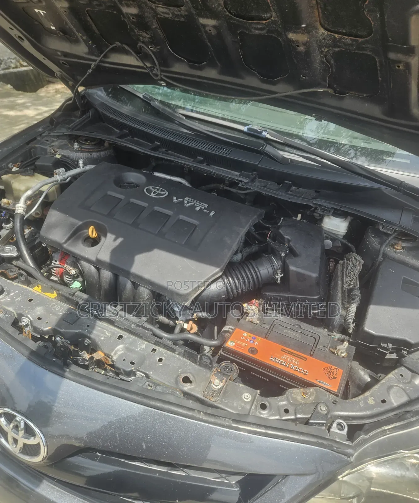 Toyota Corolla 2010 Gray