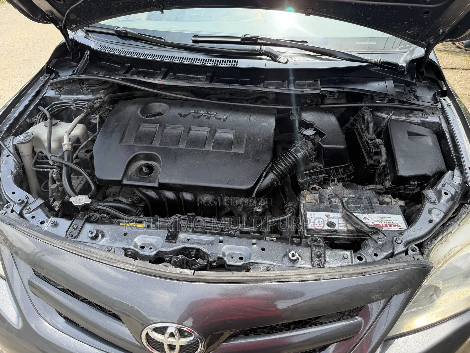 Toyota Corolla LE 4dr Sedan (1.8L 4cyl 4A) 2011 Gray
